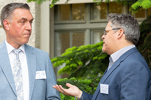 DAAV-Bundesvorsitzender Burkhard Will im Gespräch mit Generalbundesanwalt Jens Rommel