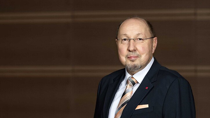 Heini Schmitt (dbb) 