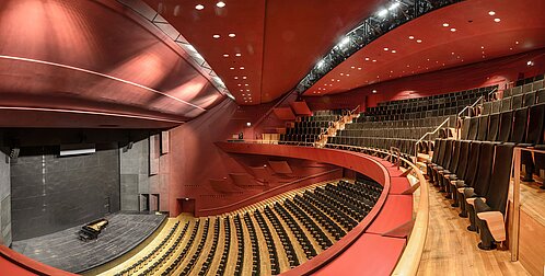 Im Theater Erfurt sind Klassik und Moderne vereint. 